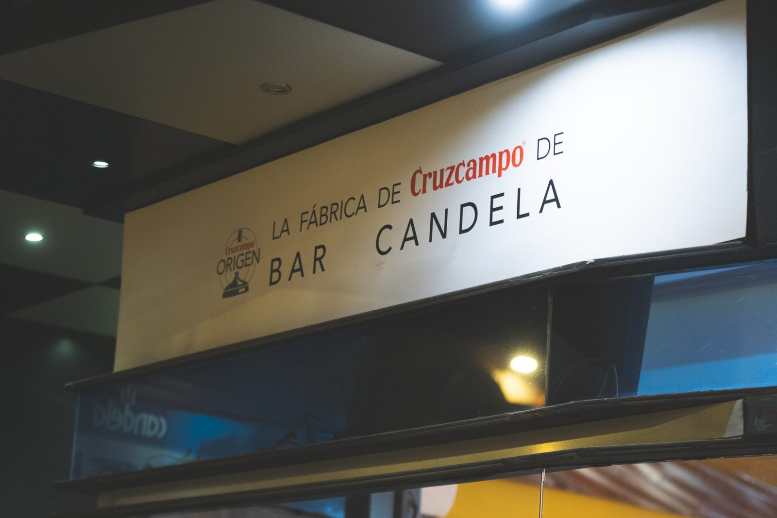 Cartel exterior Bar Candela Don Benito